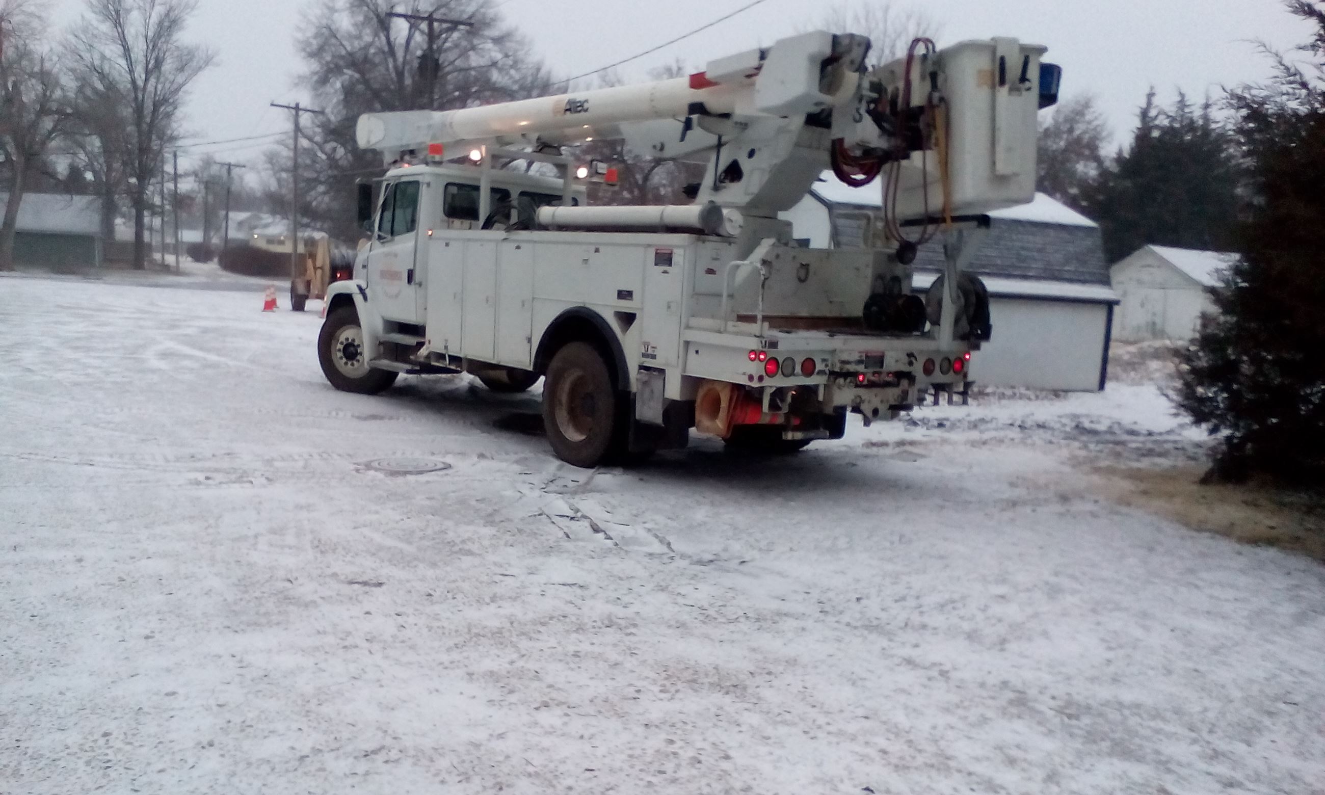 The Electric Distribution System in Moundridge has been owned and operated by the City since 1909 when they first built a generation station and installed power lines. Today the City continues to improve and maintain that system. The Utility department is in the process of converting the original part of town's 2400 volt system to 7200 volt to match the rest of the town to improve system reliability.