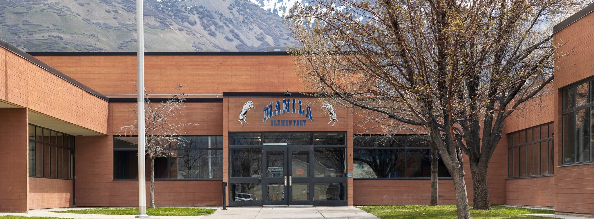 Manila Elementary building