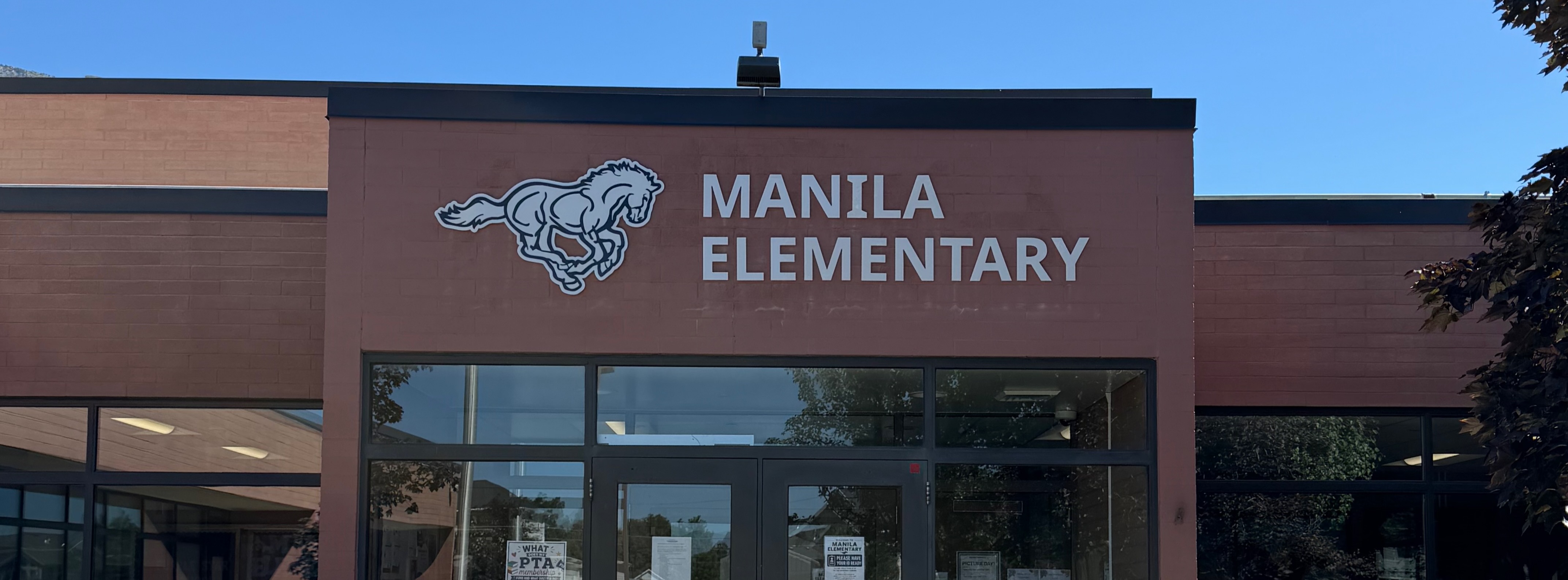 Manila Elementary building