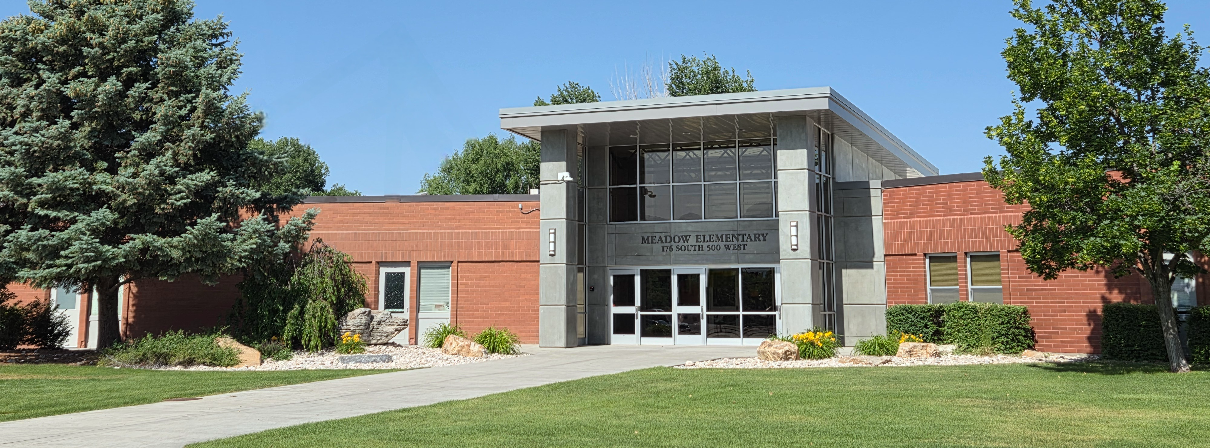 Meadow Elementary Front of School