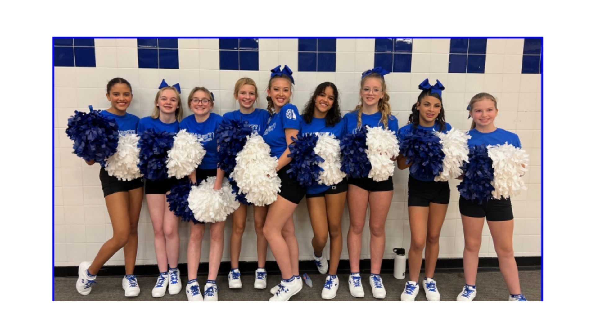 Cook County High School Cheerleaders