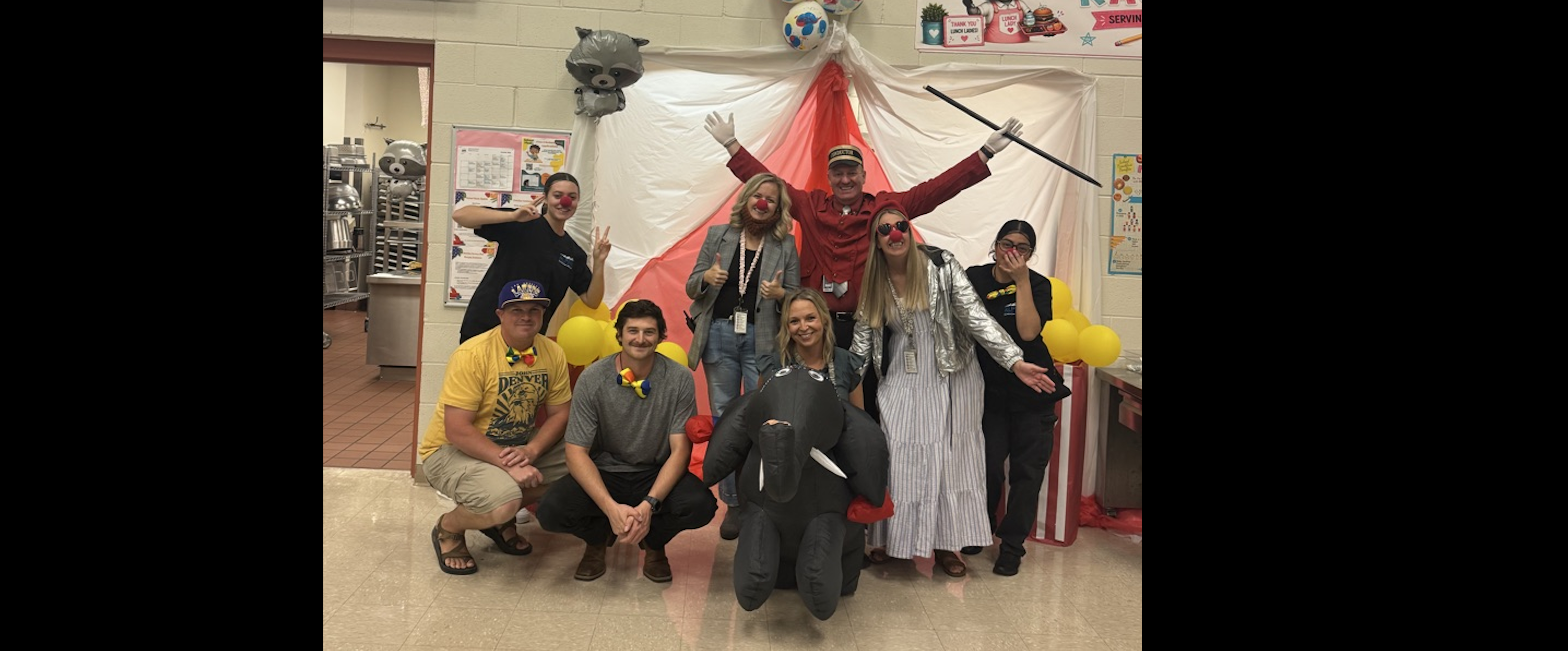 Circus Cafeteria