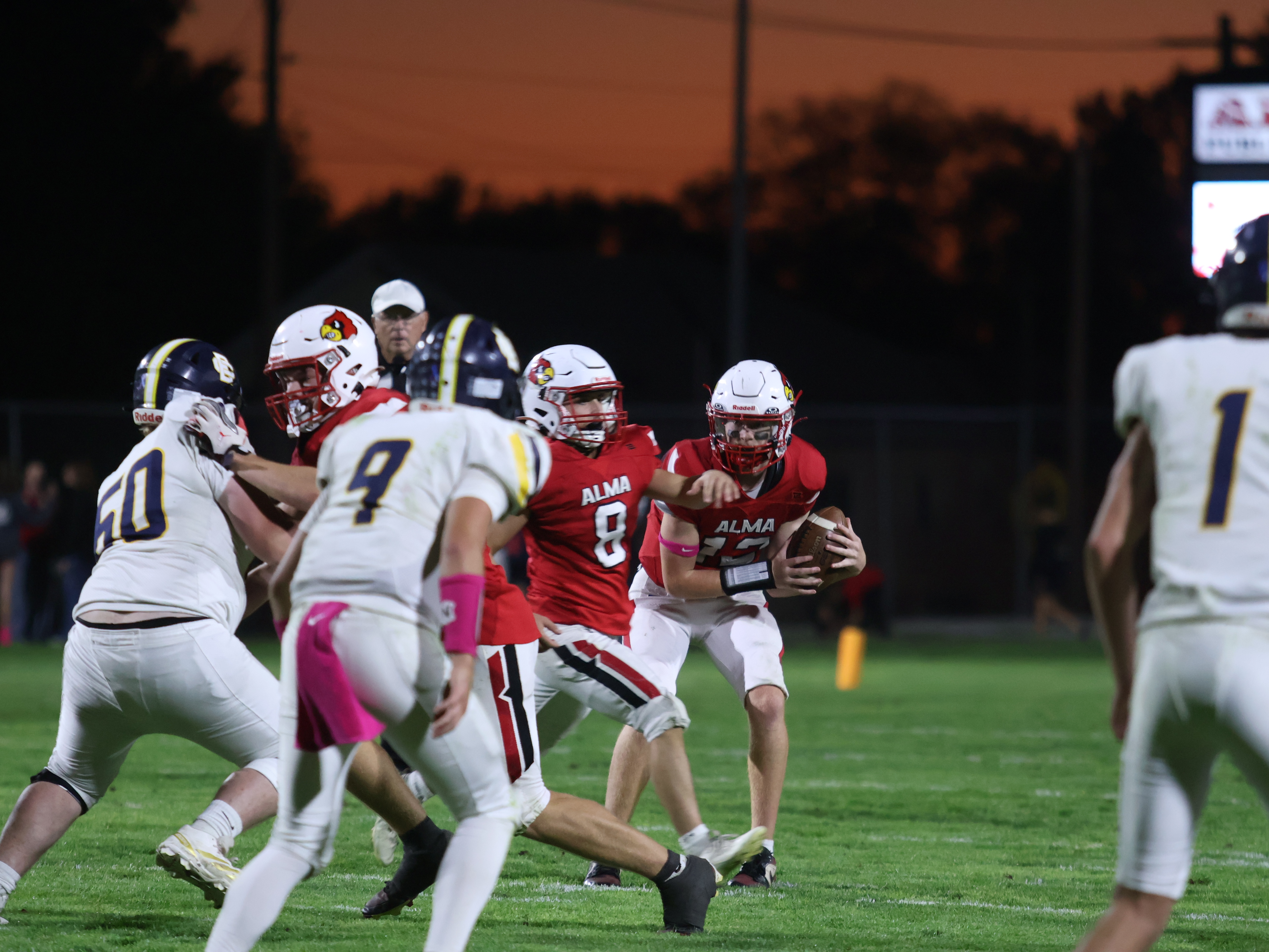 Quarter back throwing during the game.