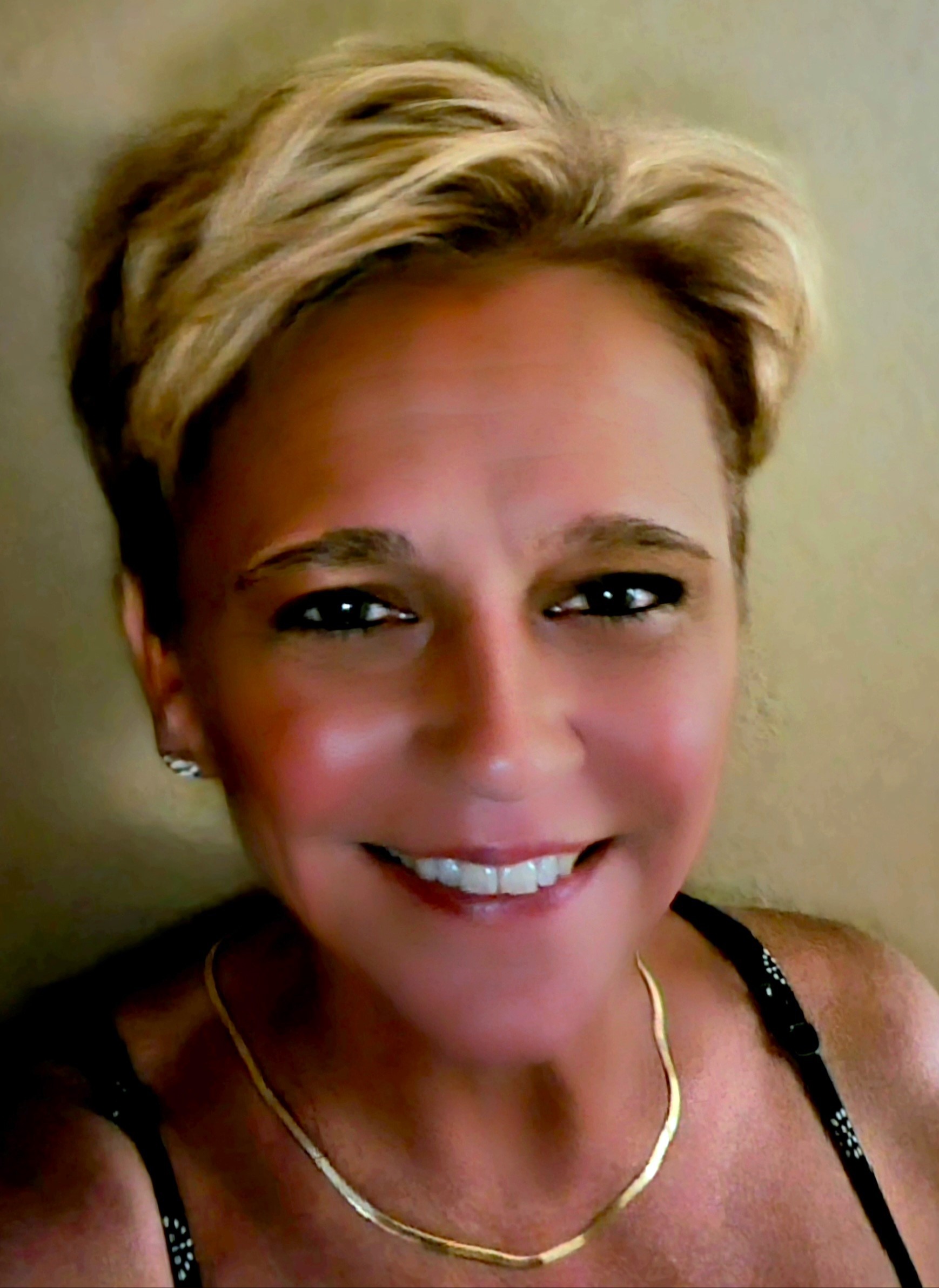 Melissa Buzbee-Stiles - Distinguished Alumni