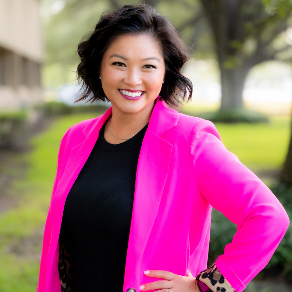 Headshot of Principal Linda Galicia