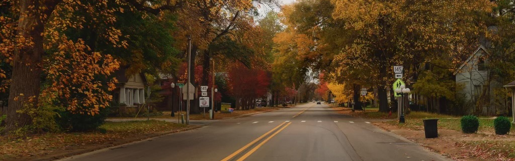 Tuckerman street in the fall.