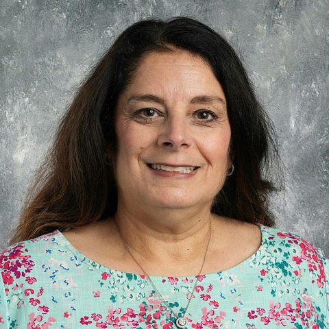 Lydia Sierra, Principal