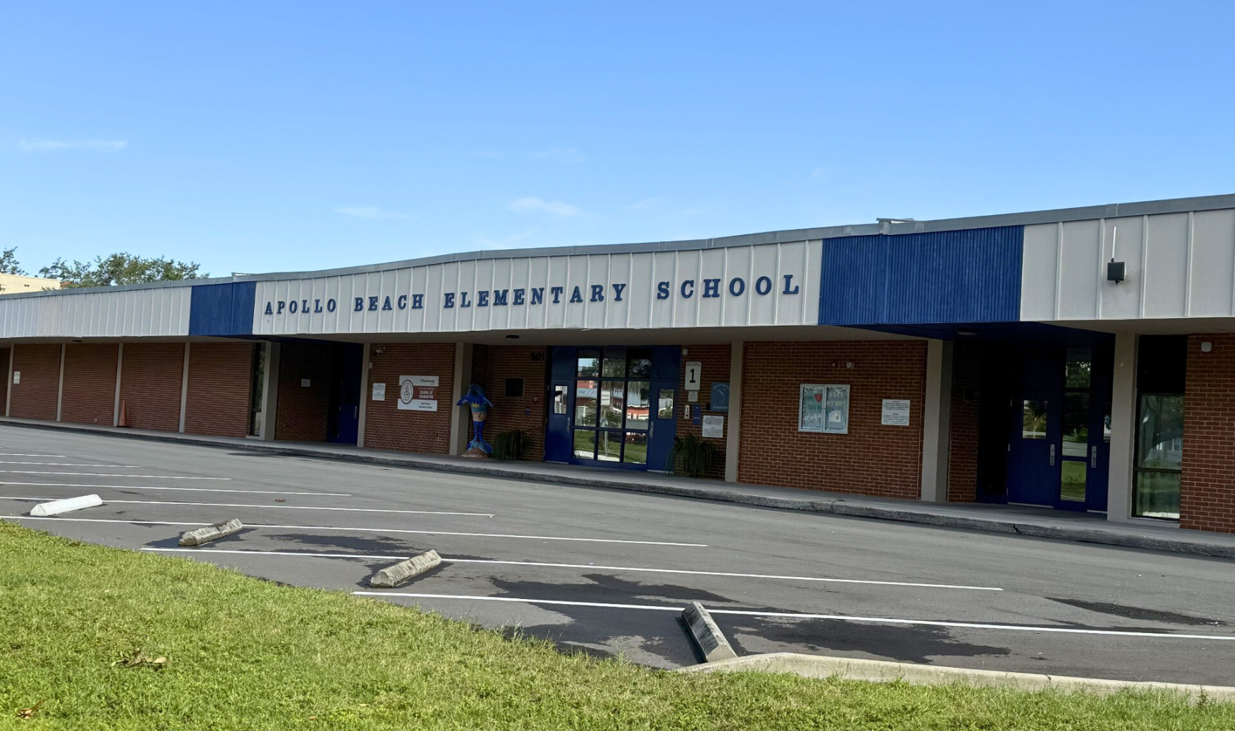 Welcome to Apollo Beach K8 School!