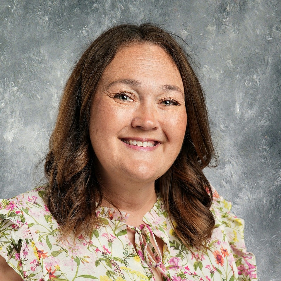 Lindsey Nelson, principal of Apollo Beach K-8