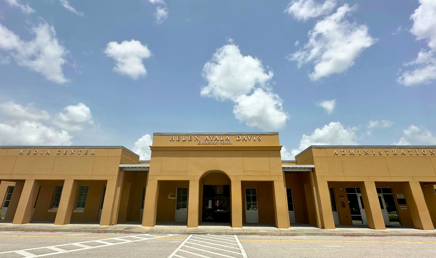 Welcome to Davis Elementary School!