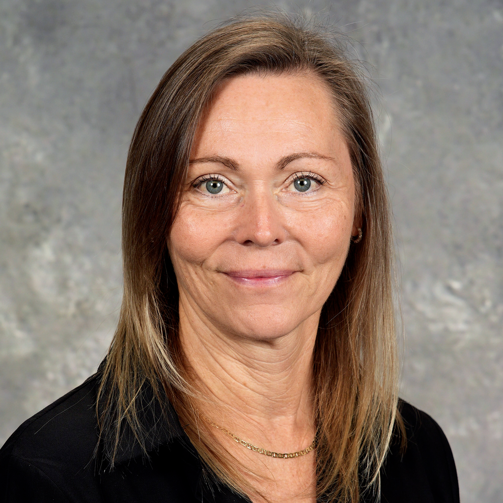 Nina Arterburn, Principal