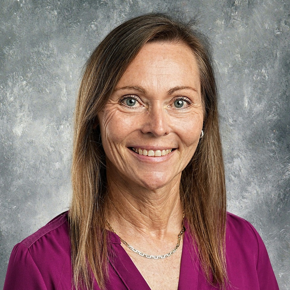 Nina Arterburn, Principal