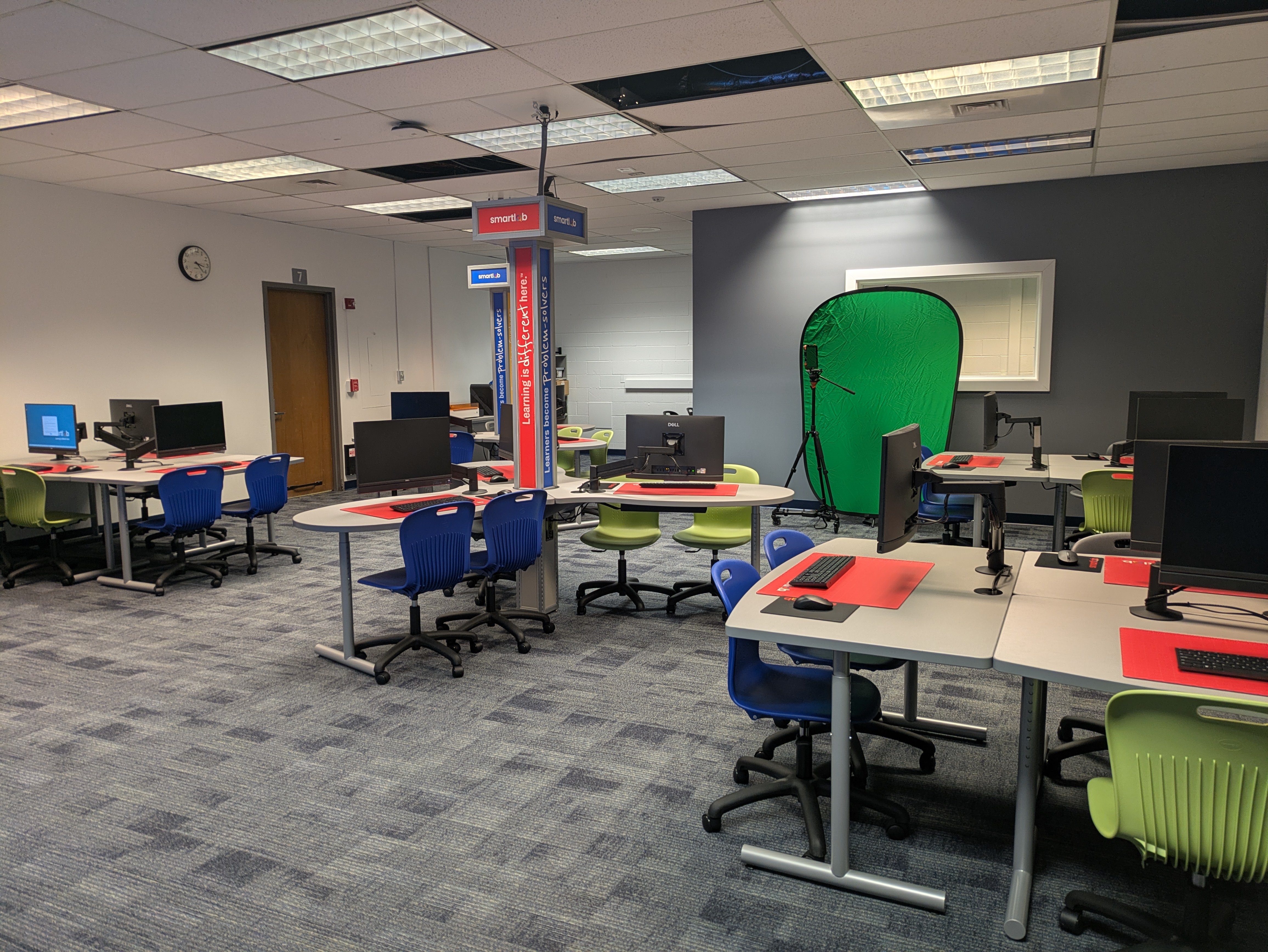 High School Smart Lab 