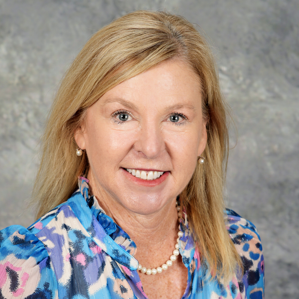 Kelly Snellgrove, principal of Mort Elementary
