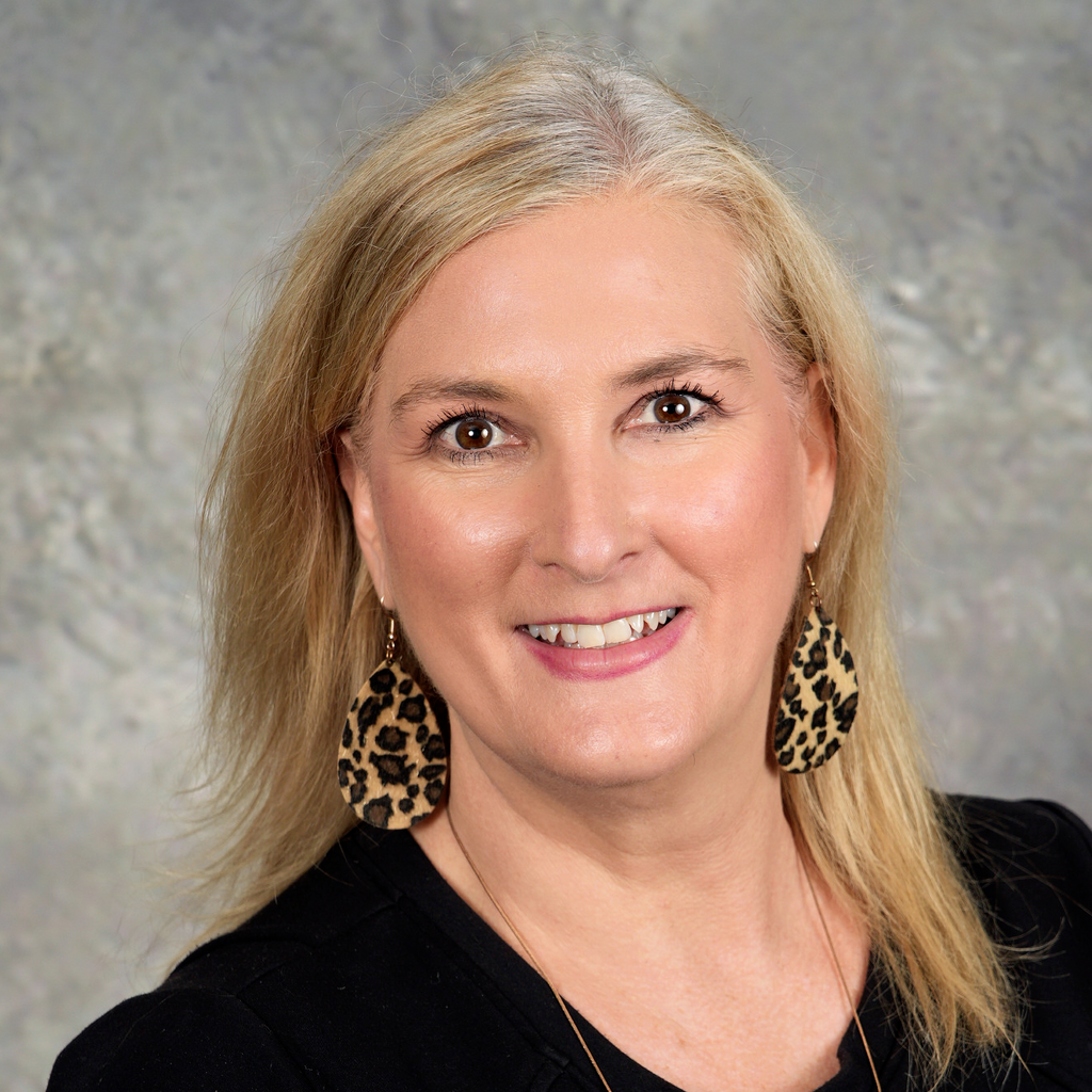 Denise Mobley, principal of Pinecrest Elementary