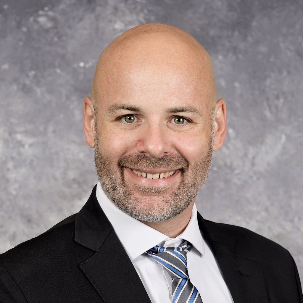 Brian Spiro, Principal