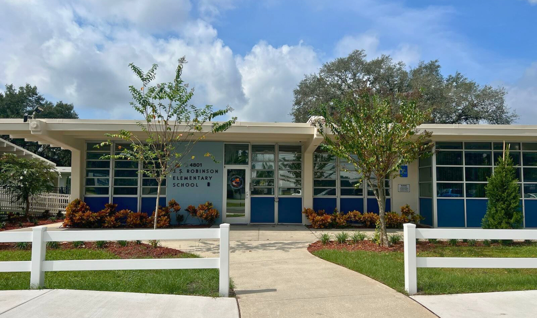 Welcome to Robinson Elementary School!