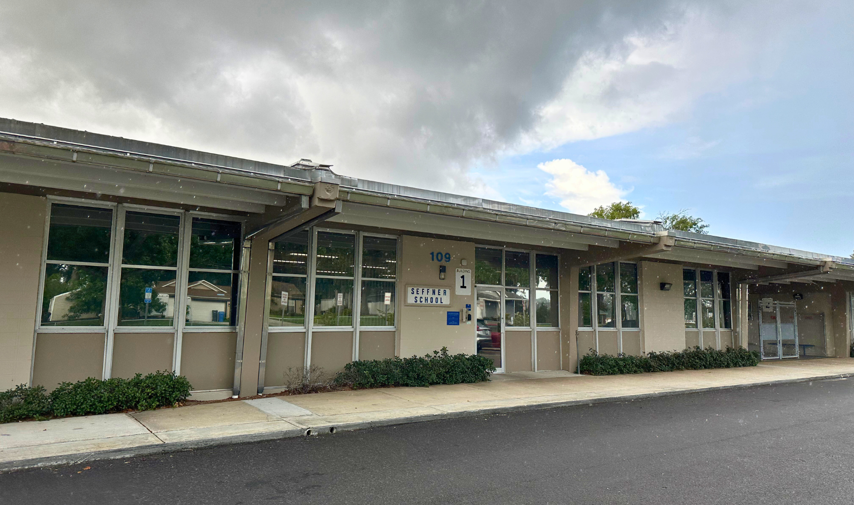 Welcome to Seffner Elementary School!