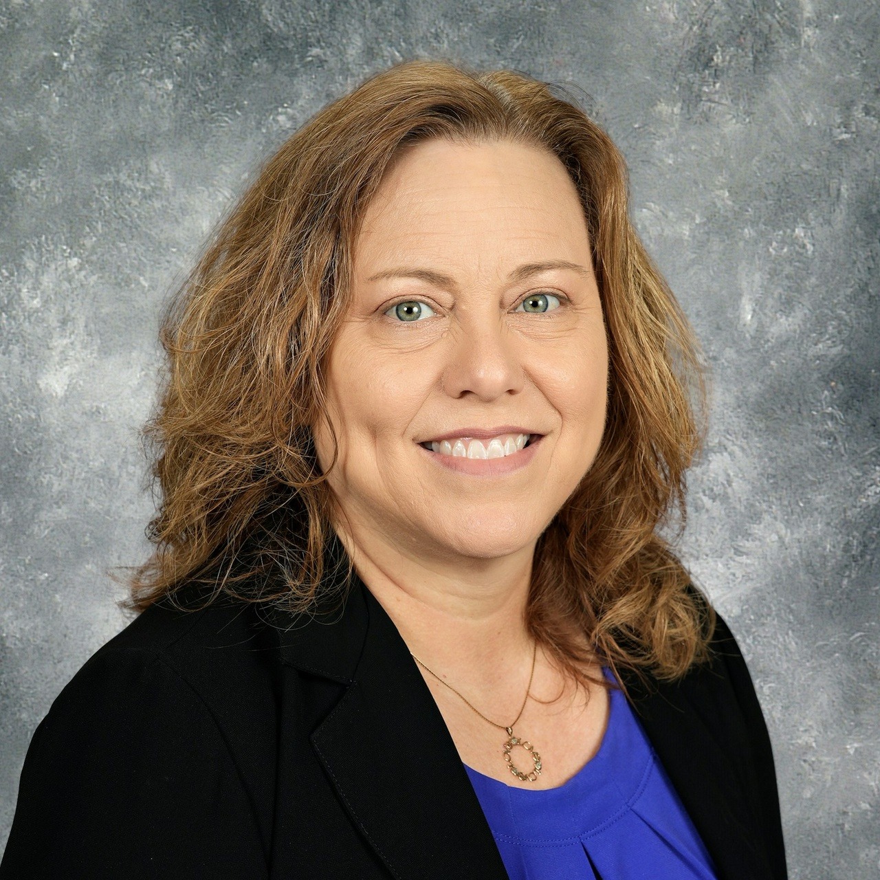  Mrs. Lisa Varnum , Prinicpal
