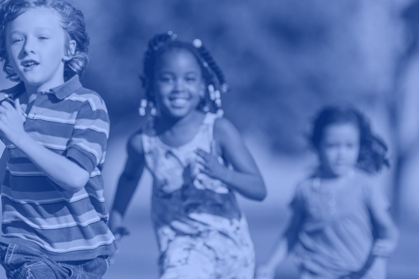 young children running