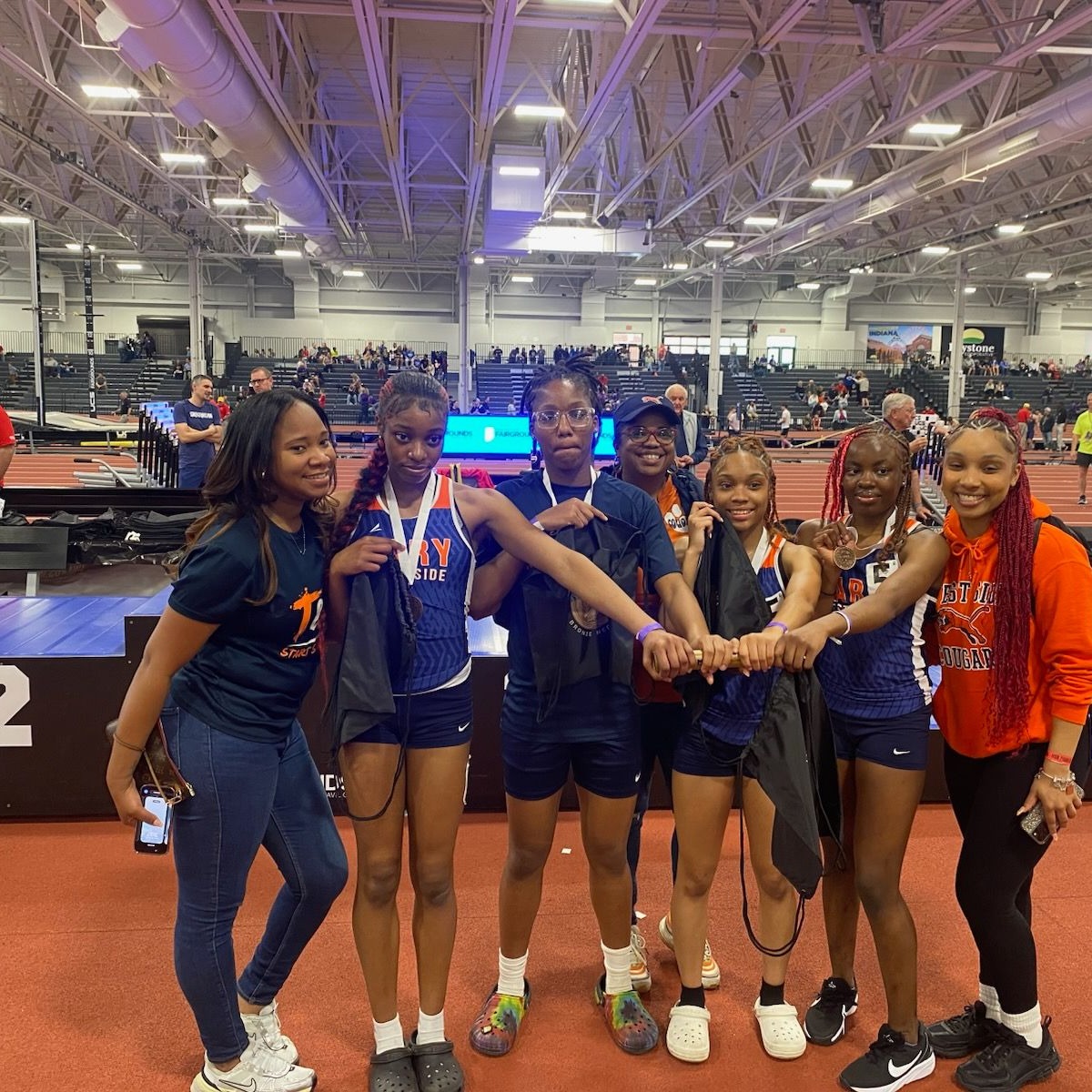 girls-track-team