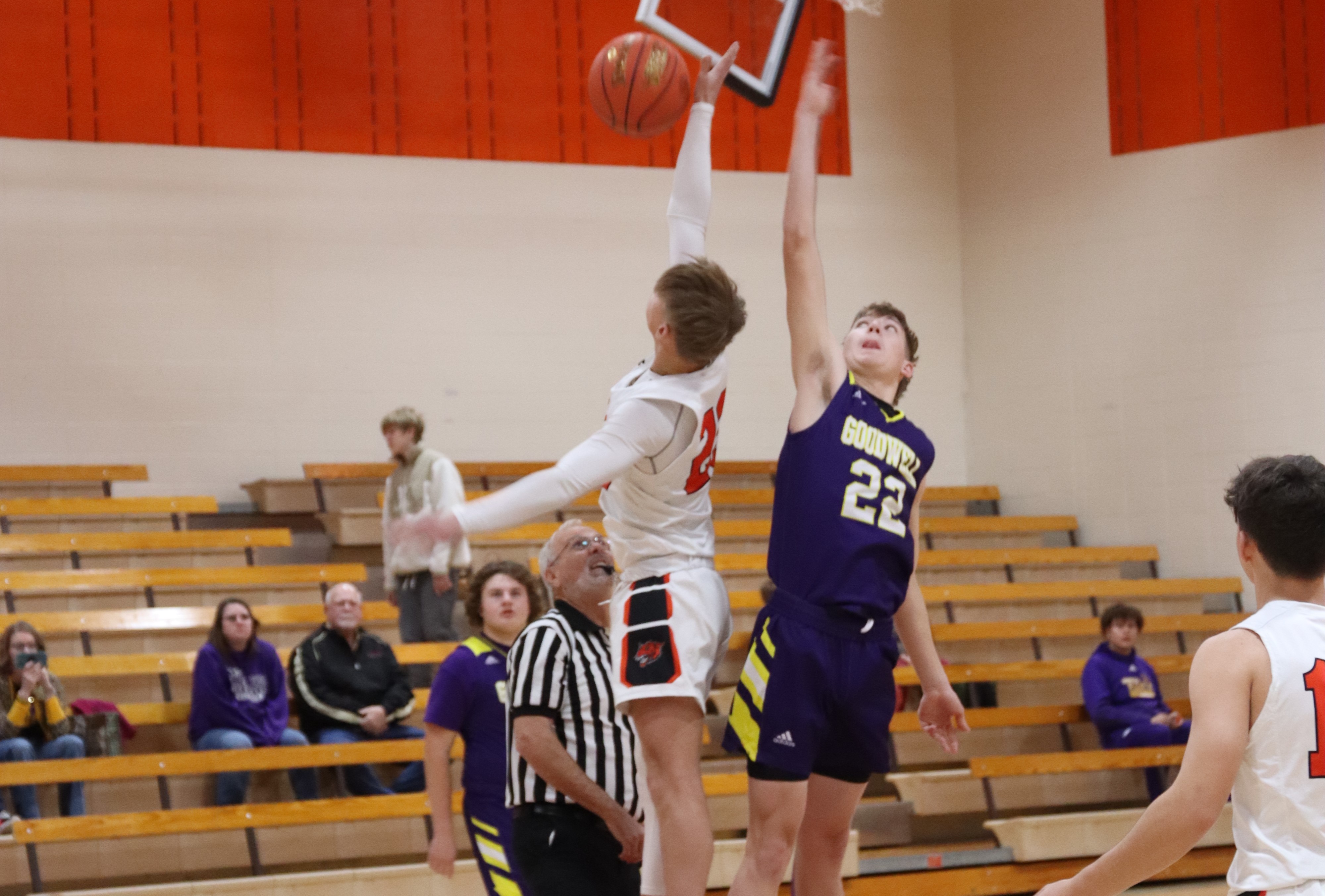 EHS BOYS BASKETBALL PICTURES | Elkhart USD 218