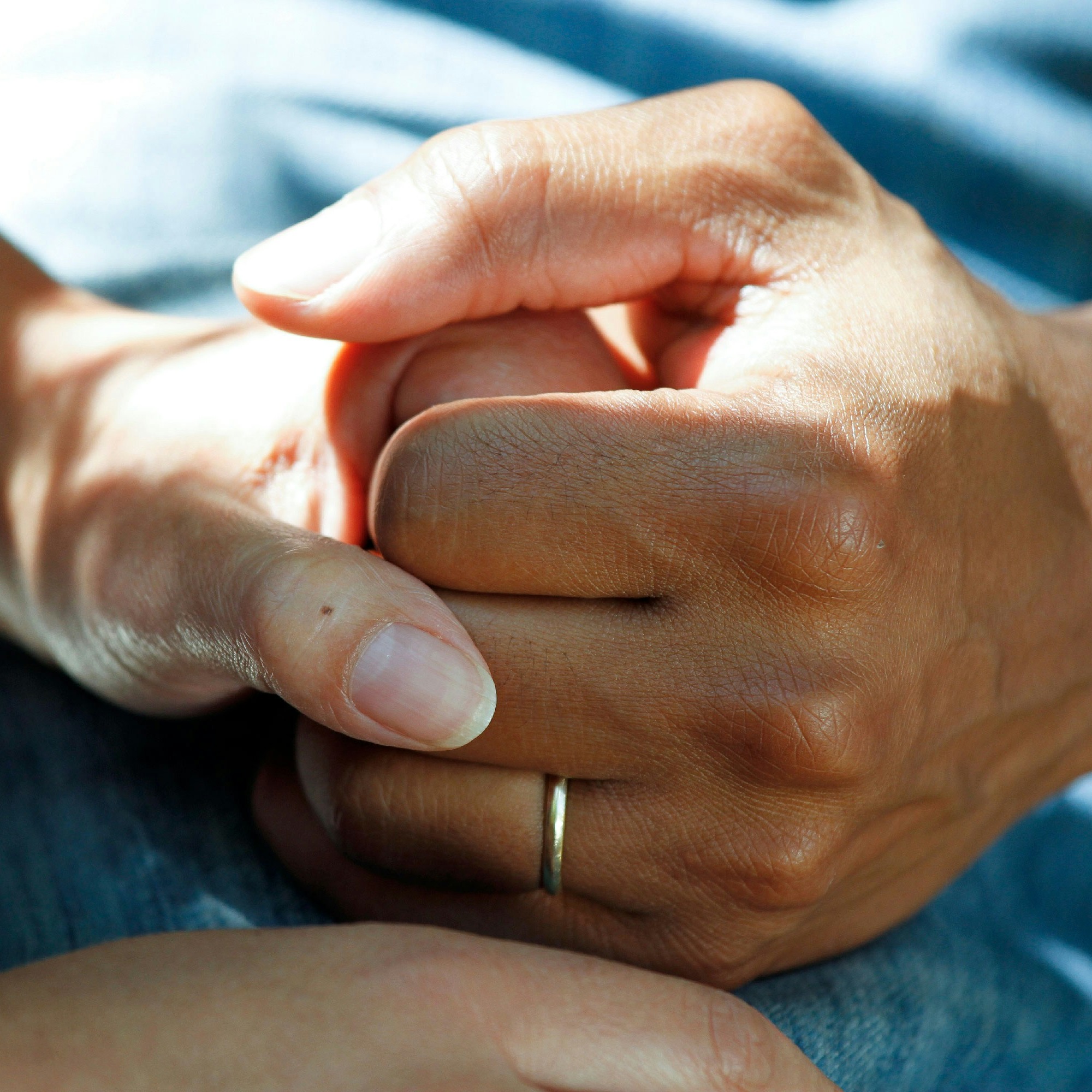 hands holding