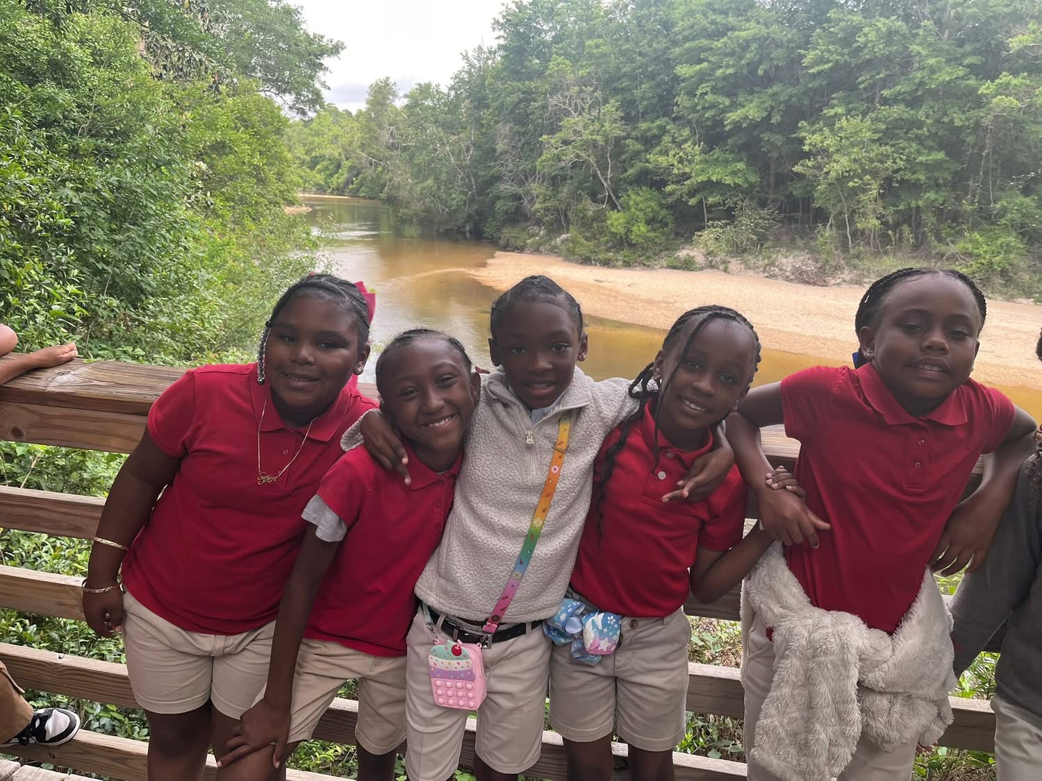 Students visiting Turtle Point outside