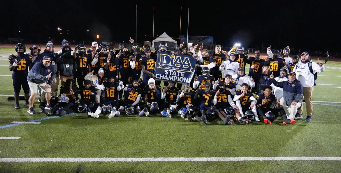 SHS football team winning state championship