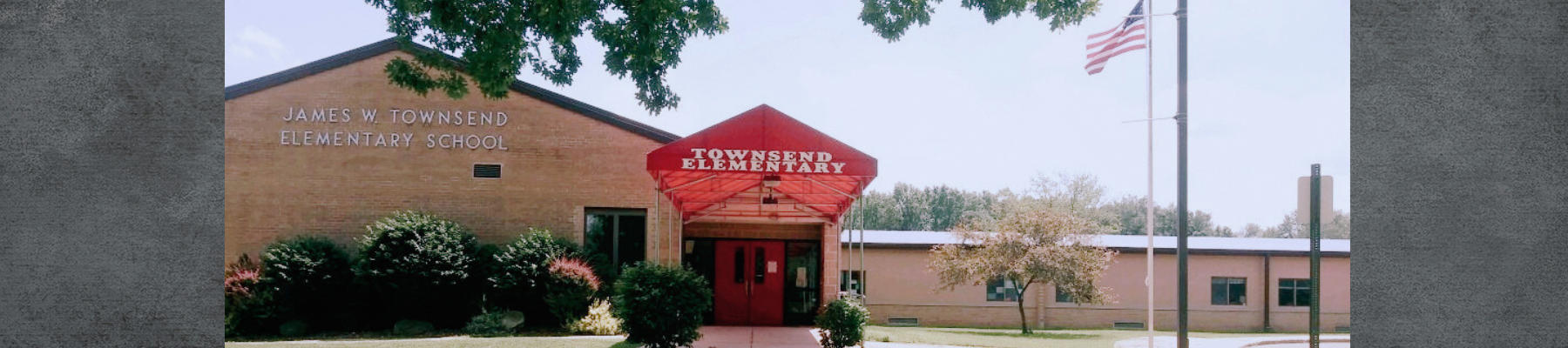 photo of Townsend Elementary building