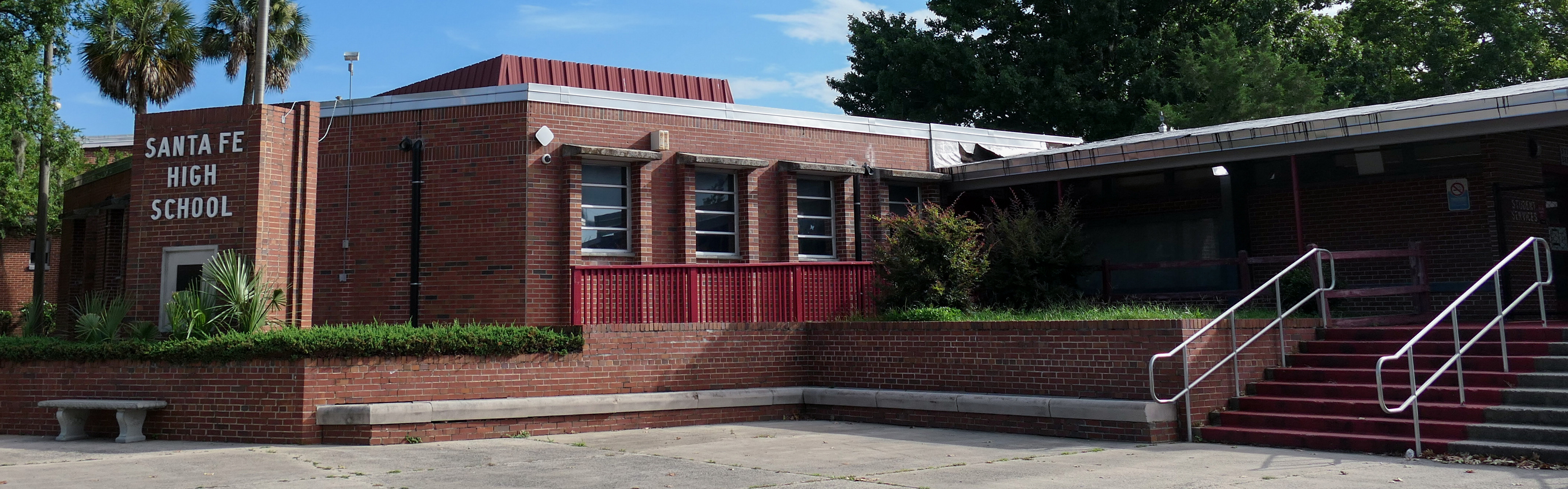 Santa Fe High School Exterior