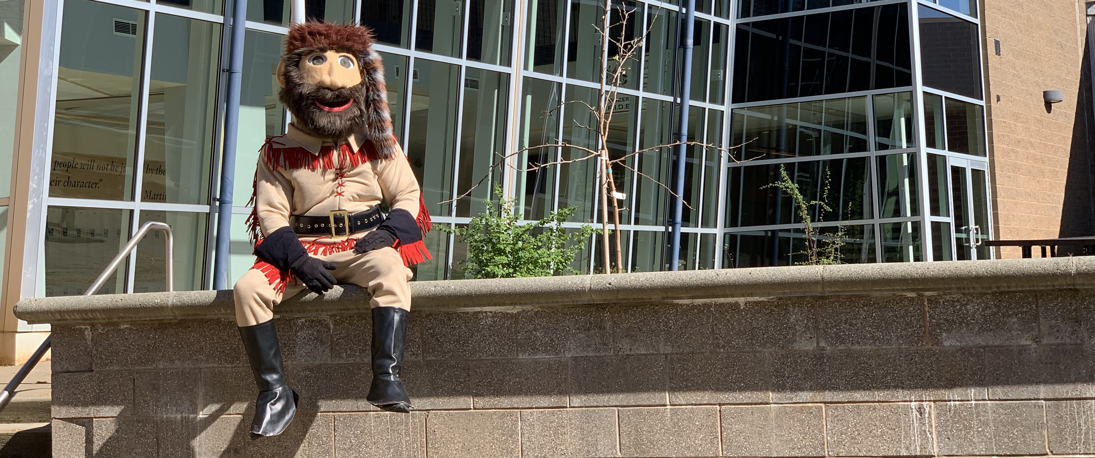 pioneer pete in OCHS courtyard