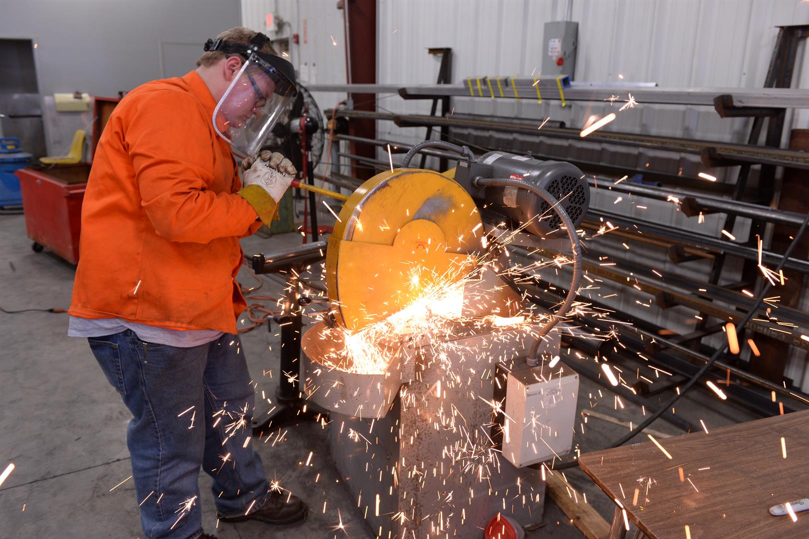 WELDING/METAL FABRICATION | Grant Career Center - Current Student