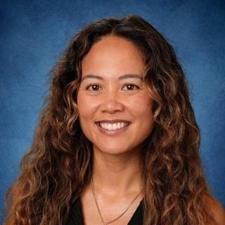 Dr. Jennifer Huynh