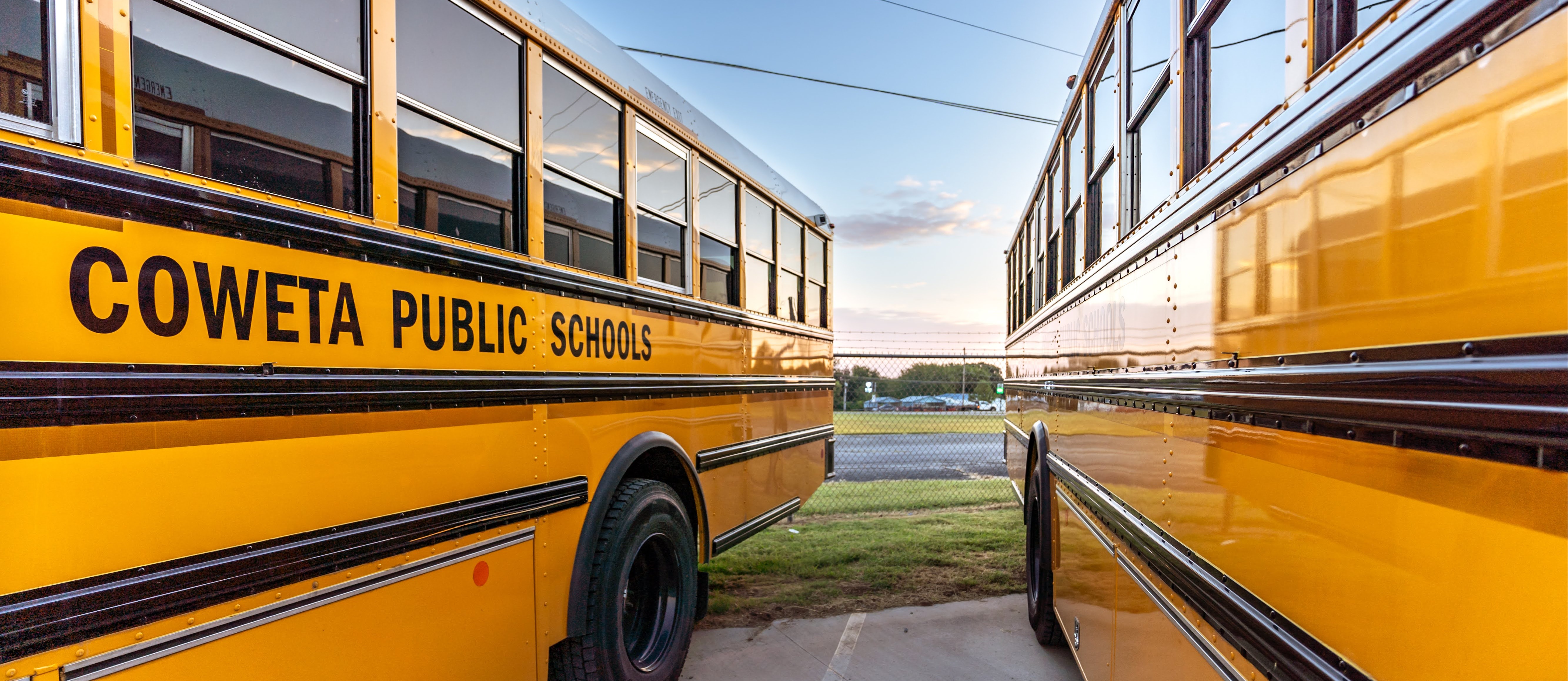Kids in science class
