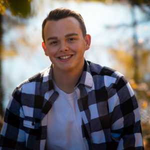 Merik Senior Photo