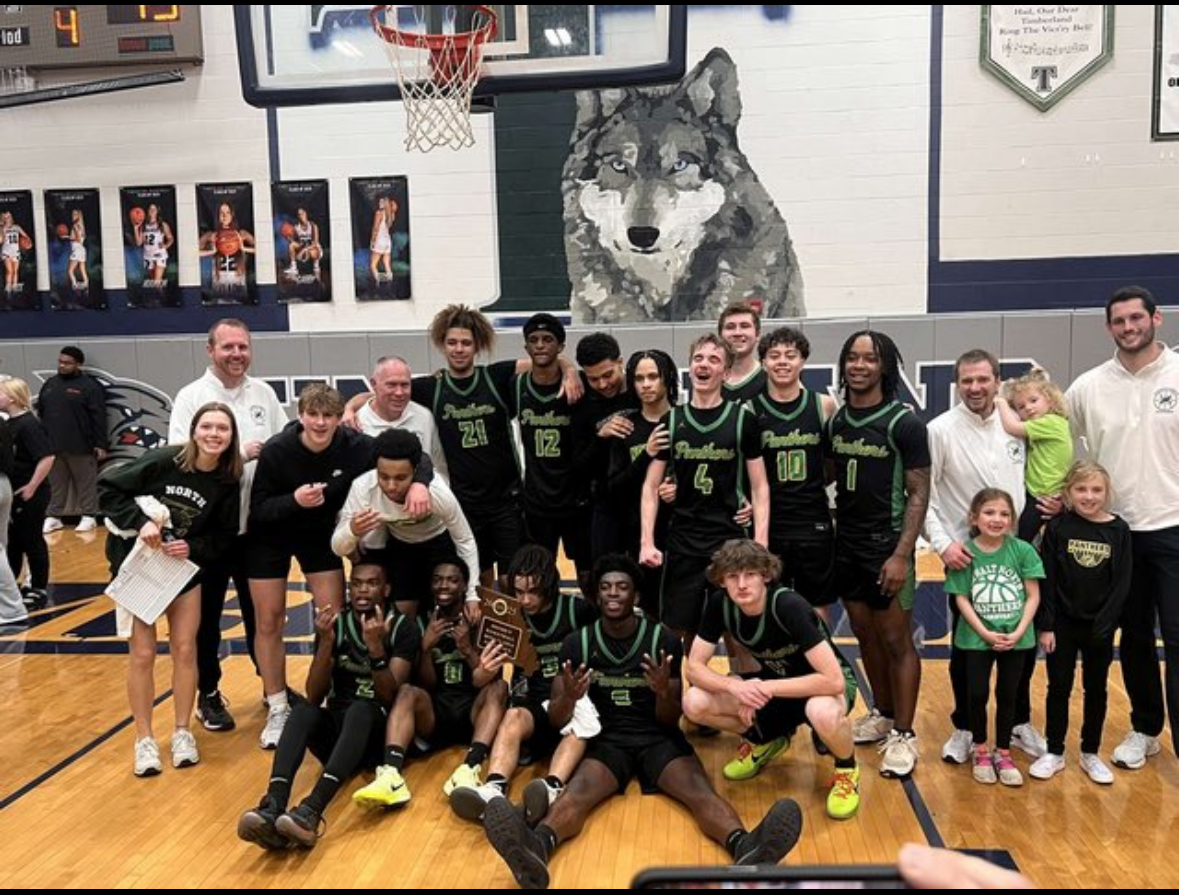 Boys Basketball District Champs Team Photo