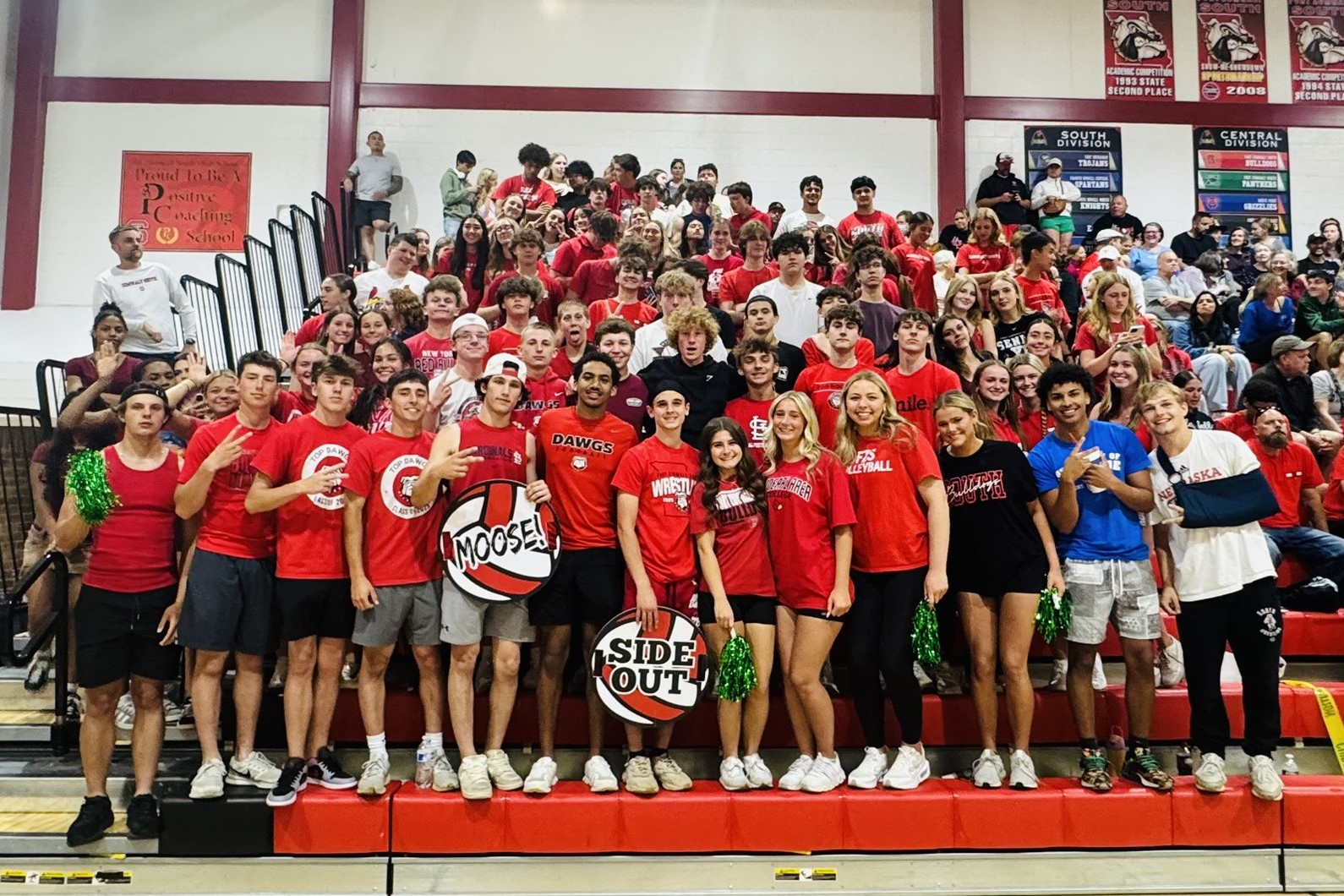 South High School Bulldog Students Photo