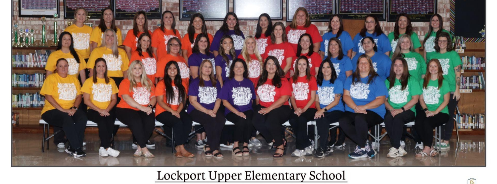 staff group pic