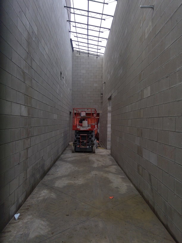 Photo of the Hallway between the band room and the gym.