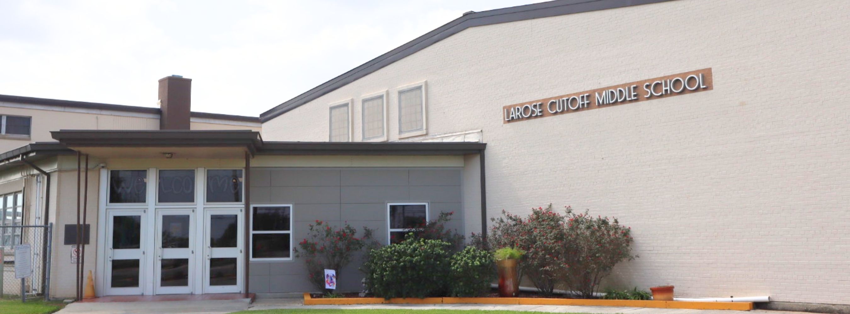 Larose-Cut Off Middle School