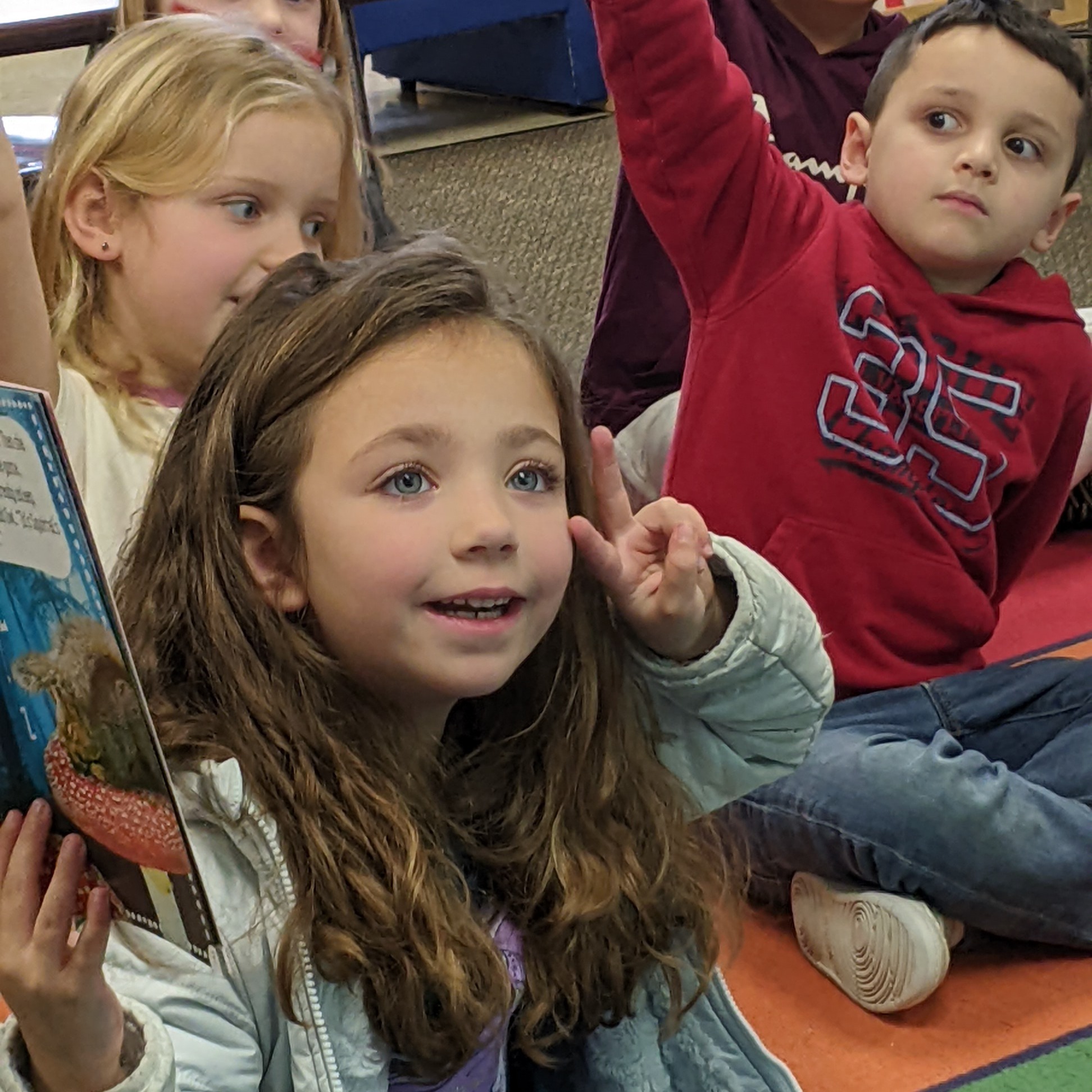 CHILDREN LEARNING