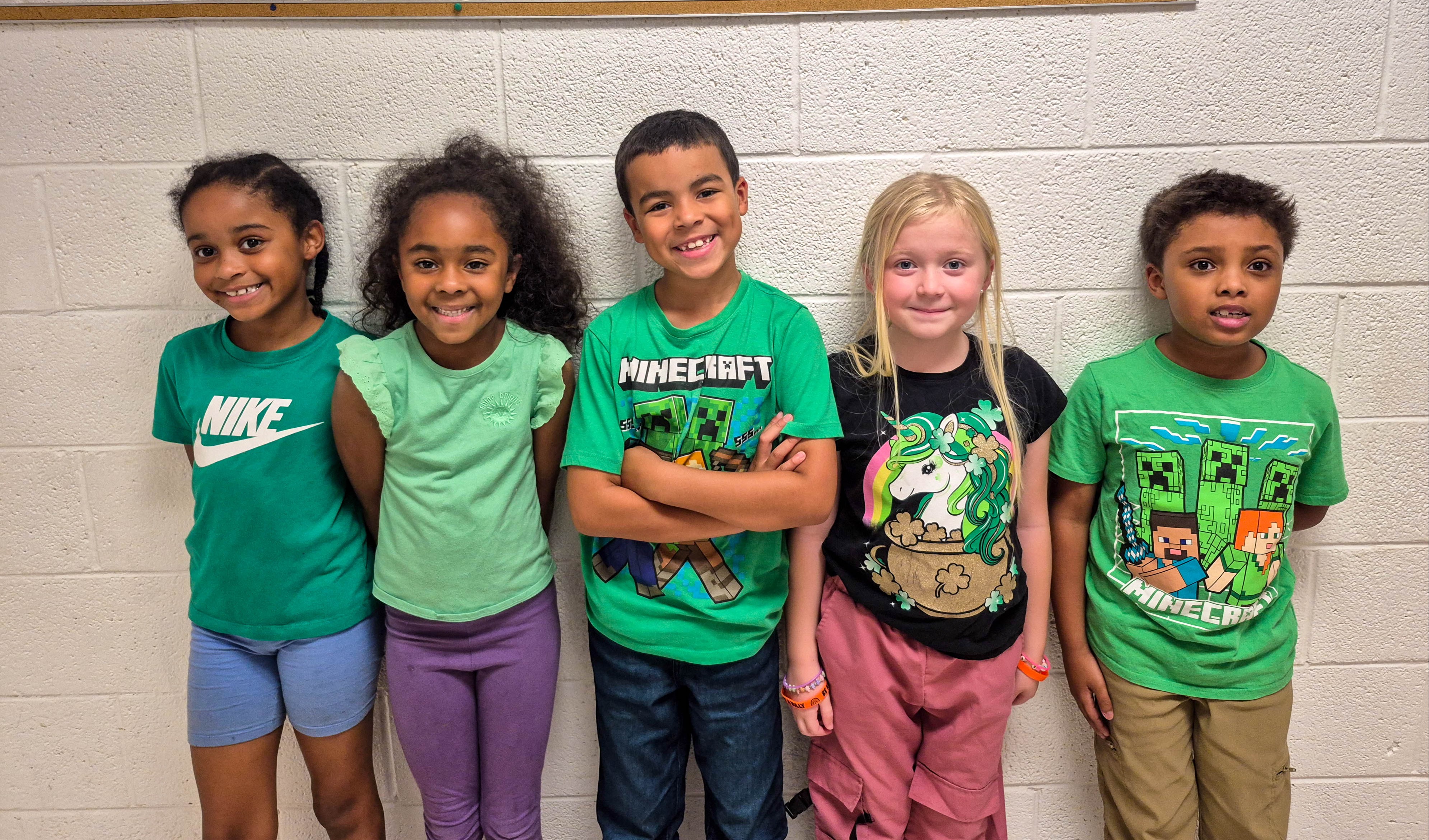 Vaughan Elementary School students wearing green for Start with Hello Week (2026)