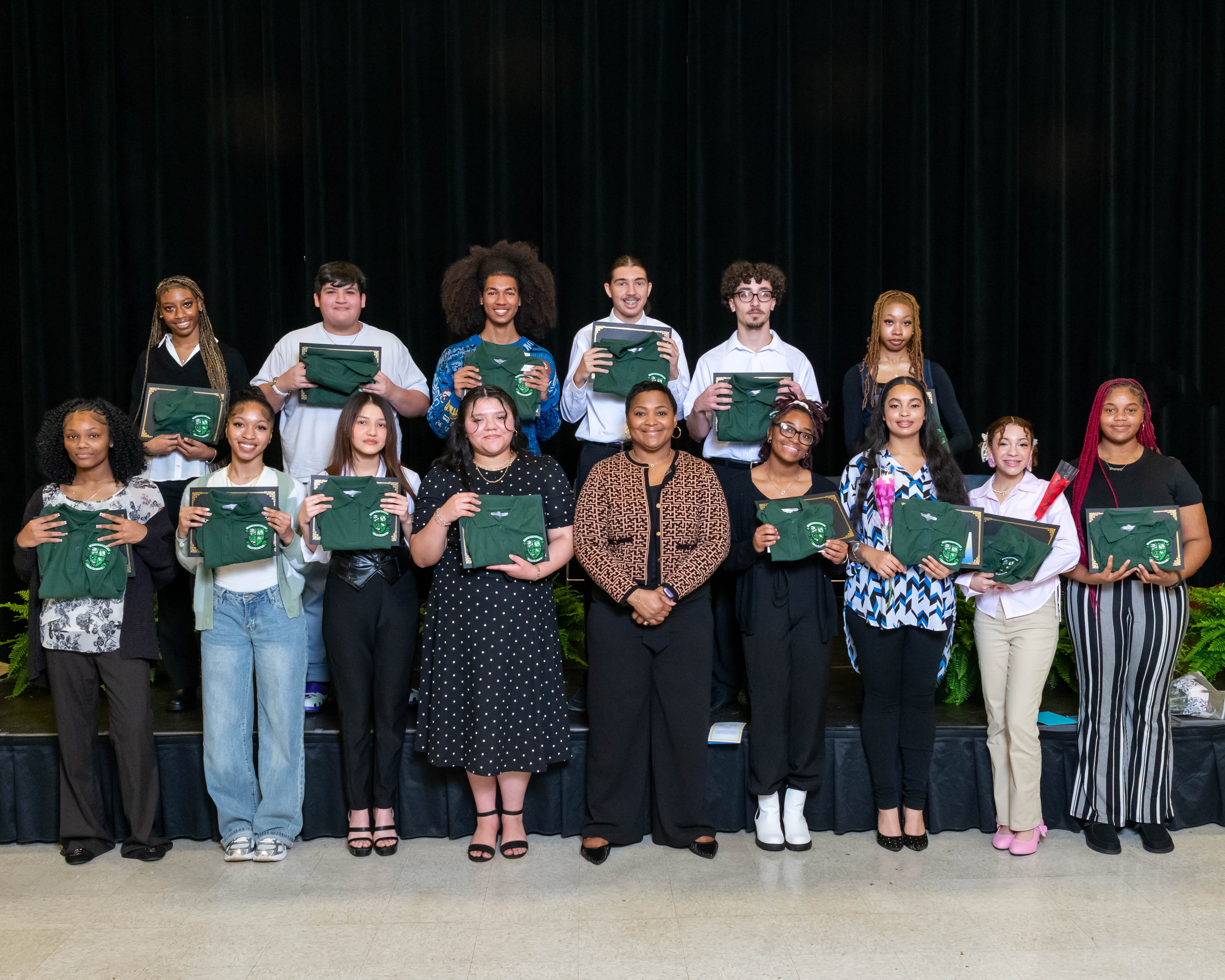 Warren Early College High School Earn the Green 2026