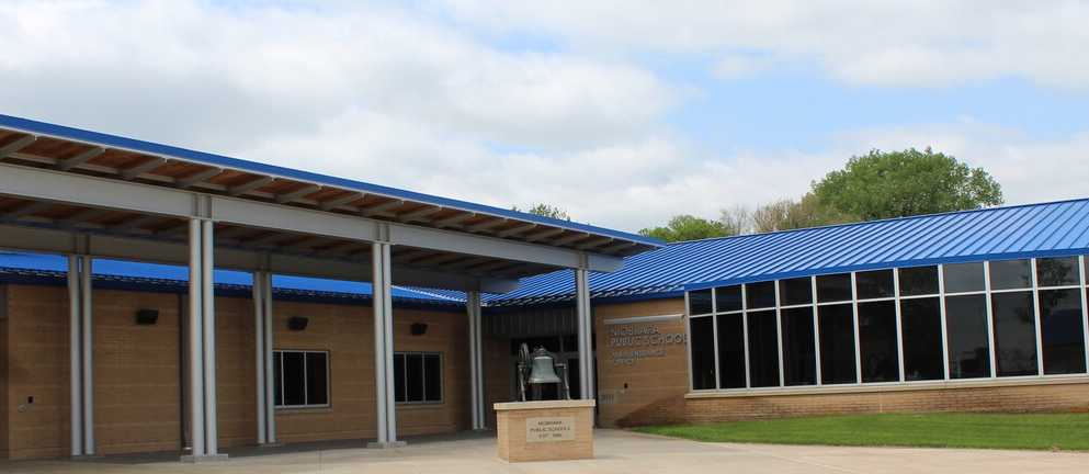 Front of Niobrara Public School