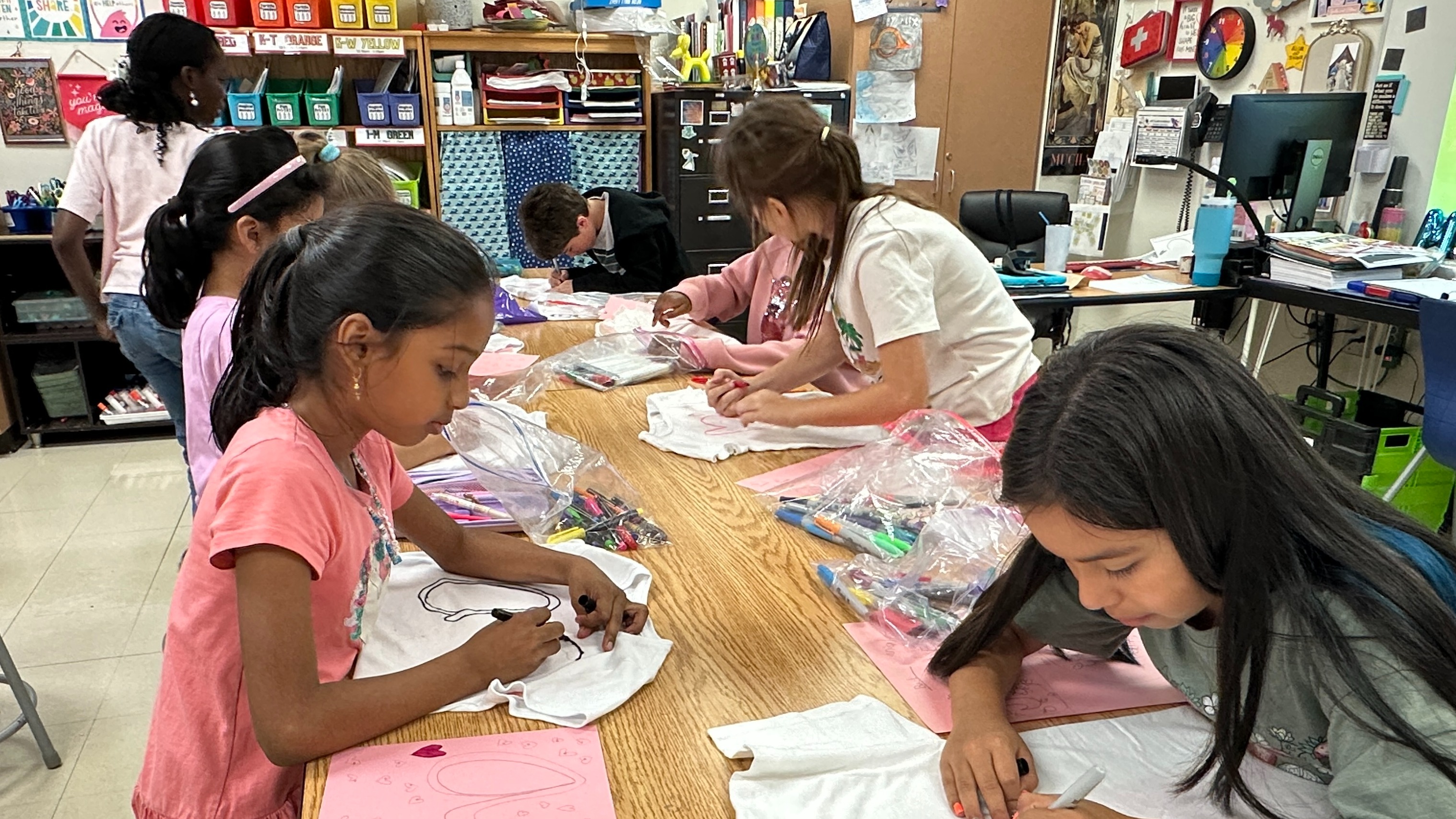 students drawing