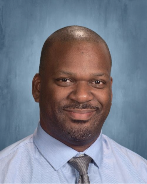 Michael Thomas, Principal