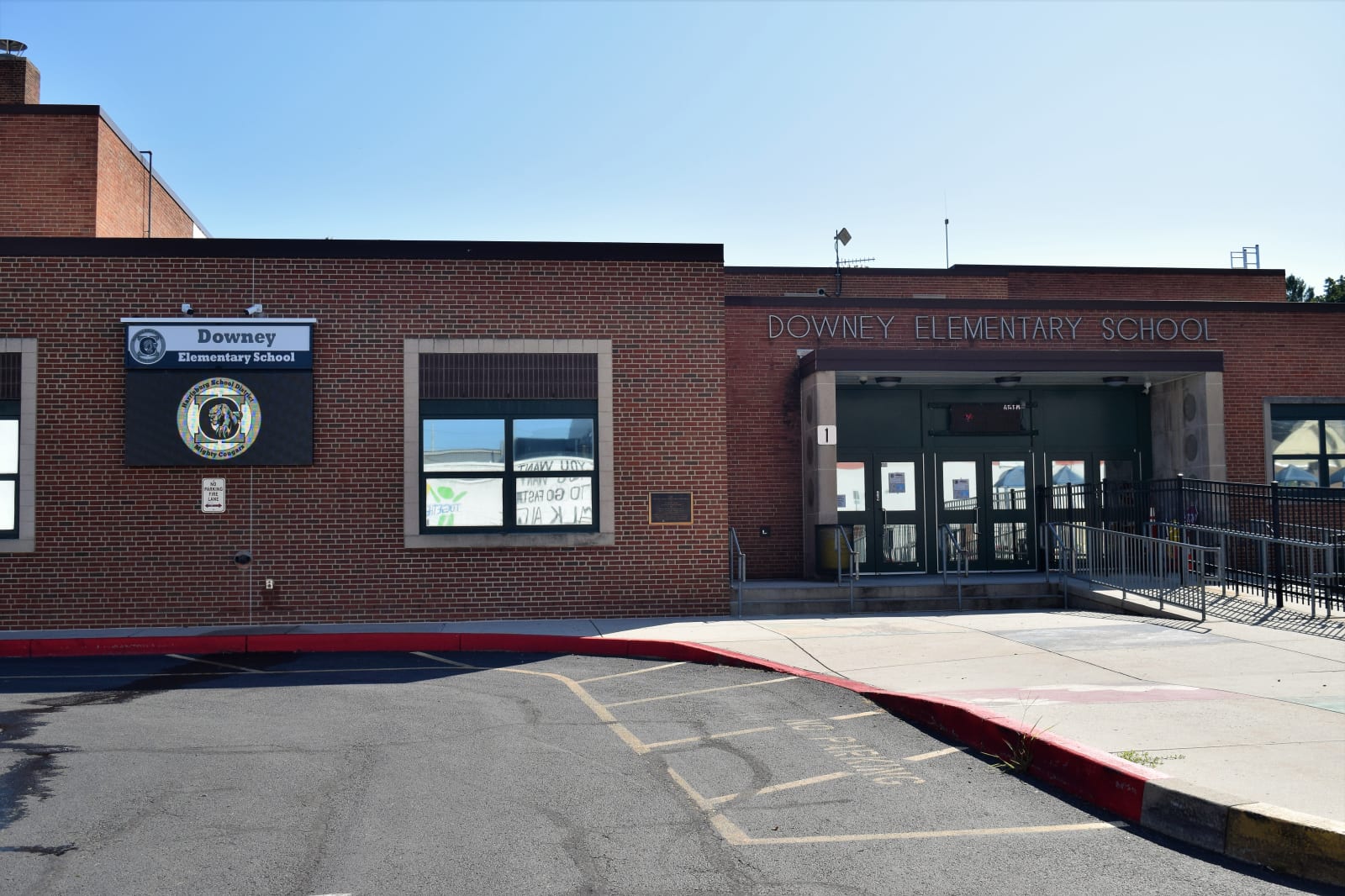 Downey Elementary School Main Entrance