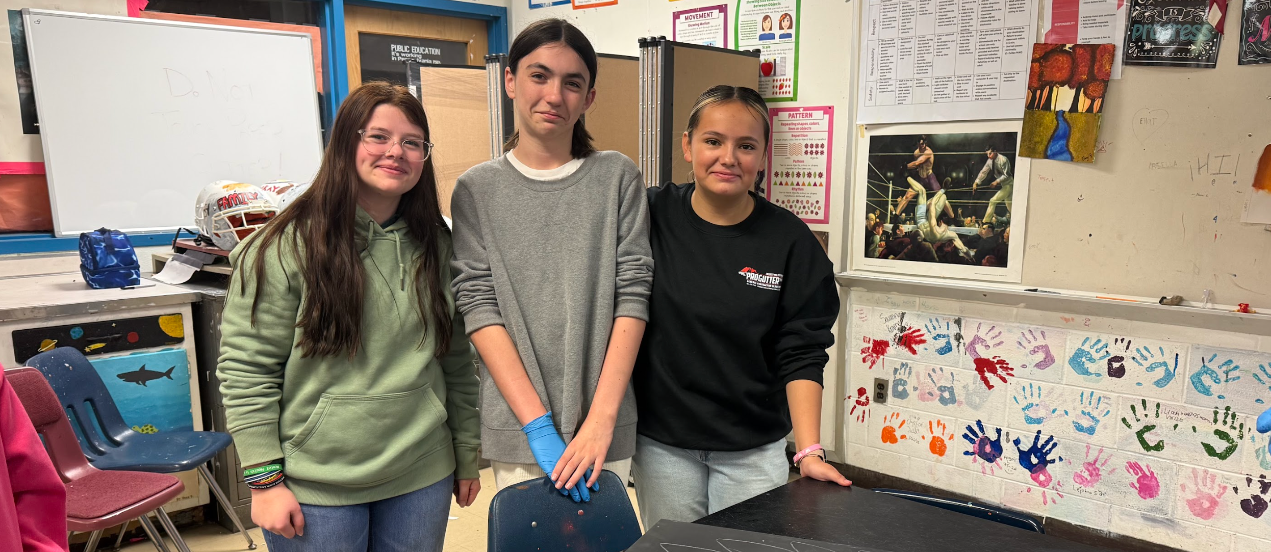 students enjoy their time during art