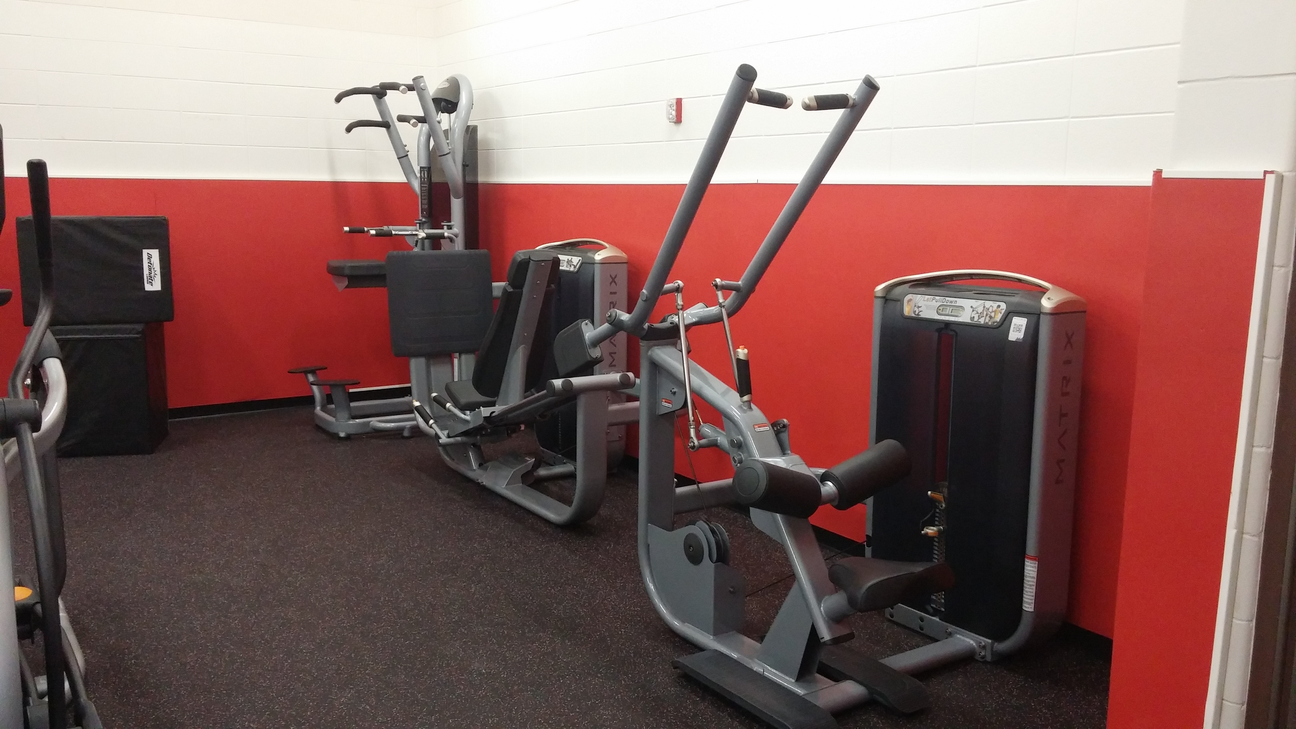 Photos of the Cardio & Weight Room